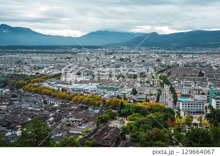 Panoramic View of Lijiang City from Lion Hill, Yunnan 129664067