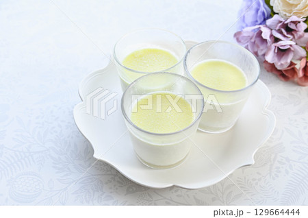 手作りミルクプリン 手作りミルクプリン 129664444