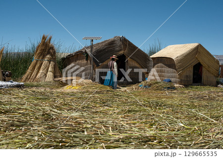 Traditional Uros Reed Architecture with Solar Panel 129665535