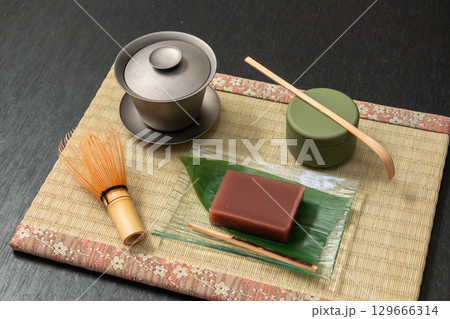 水ようかん　Japanese traditional summer sweet  129666314