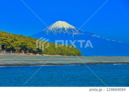 【静岡県】富士山と三保の松原 129669084