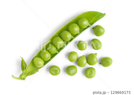 Open pea pod with green peas isolated on white background, healthy vegetables for diet and recipes Open pea pod with green peas isolated on white background, healthy vegetables for diet and recipes 129669173