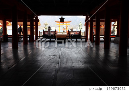 安芸の宮島 129673981