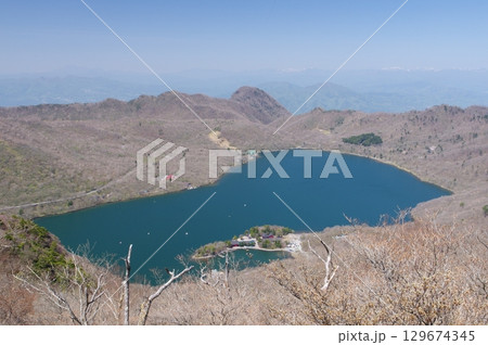 早春の赤城大沼 早春の赤城大沼 129674345
