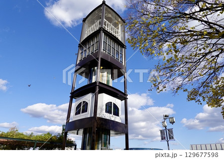 JR伊丹駅前 フランドルの鐘が見える風景 兵庫県伊丹市伊丹 JR伊丹駅前 フランドルの鐘が見える風景 兵庫県伊丹市伊丹 129677598