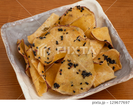 さつまいもチップス 129677697
