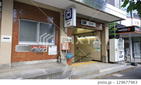 都営三田線の白山駅A2出入口 都営三田線の白山駅A2出入口 129677963