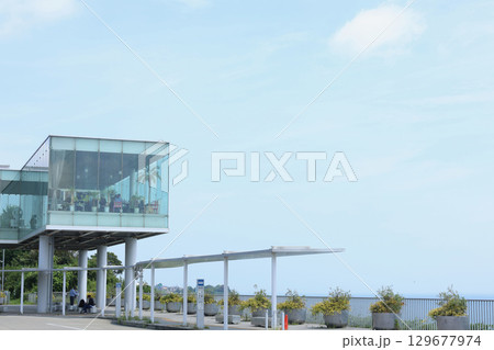 夏の日立駅 129677974