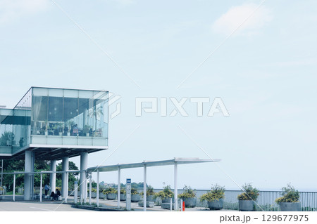 夏の日立駅 129677975