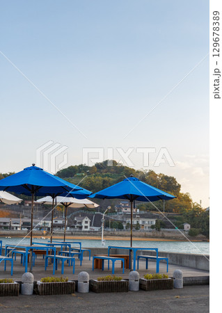 尾道港　海岸通り一角 129678389