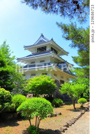 三戸城跡 城山公園から望む歴史と自然　《青森県》 129686713