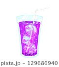 ストローと氷の入ったグレープソーダ 129686940