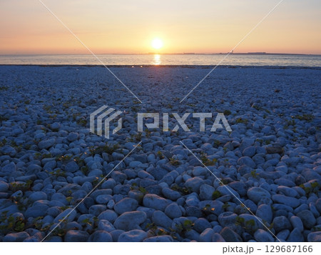 海の夕景 129687166