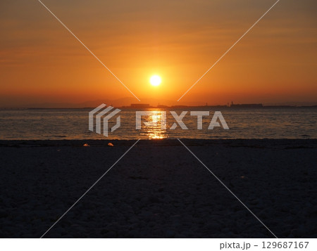 海の夕景 海の夕景 129687167