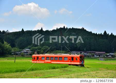 《岐阜県》恵那市 明知鉄道 山岡駅付近 《岐阜県》恵那市 明知鉄道 山岡駅付近 129687356
