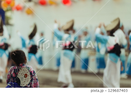 徳島 阿波踊り 有名連の女踊り 高円寺 徳島 阿波踊り 有名連の女踊り 高円寺 129687403