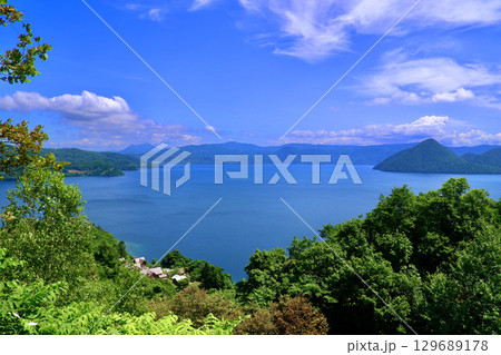 洞爺湖・月浦展望台から（北海道・洞爺湖町） 129689178