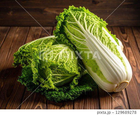 秋の収穫野菜（白菜,ハクサイ） 129689278