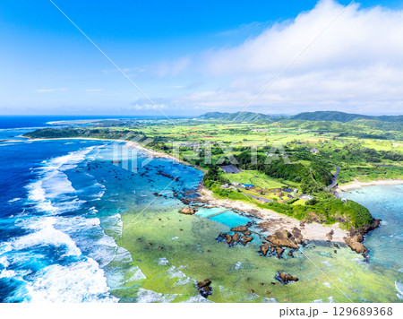 夏のあやまる岬（鹿児島県 奄美大島） 129689368