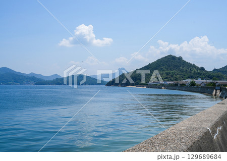 国立療養所大島青松園（ハンセン病施設のある島）瀬戸内国際芸術祭会場 129689684