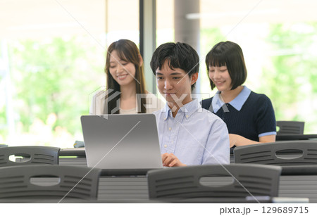 大学イメージ 大学イメージ 129689715