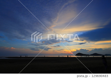 父母ヶ浜~夕方の空~ 父母ヶ浜~夕方の空~ 129690483