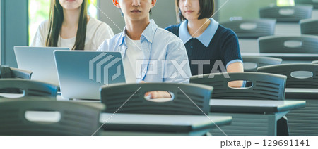 大学イメージ 大学イメージ 129691141