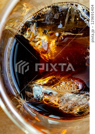 アイスコーヒー 129691404