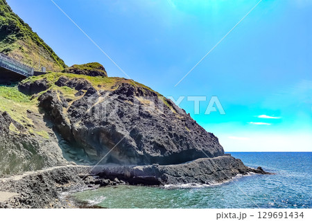 紺碧の夏空と角田岬 紺碧の夏空と角田岬 129691434