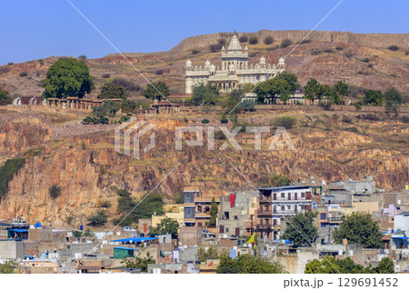 ジョードプル街並みとジャスワント・ターダ 129691452