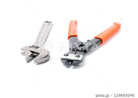 レンチ,スパナ,工具,道具,用具,DIY,ワイヤークリッパー、ネジ,ナット,ボルト,産業,修理,大工 129693040
