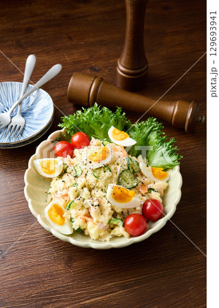 ポテトサラダ 129693941