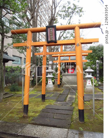 東京都江東区にある「紀文稲荷神社」 東京都江東区にある「紀文稲荷神社」 129693954