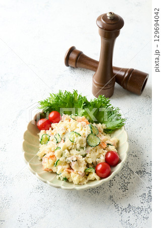 ポテトサラダ ポテトサラダ 129694042
