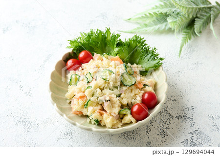 ポテトサラダ ポテトサラダ 129694044