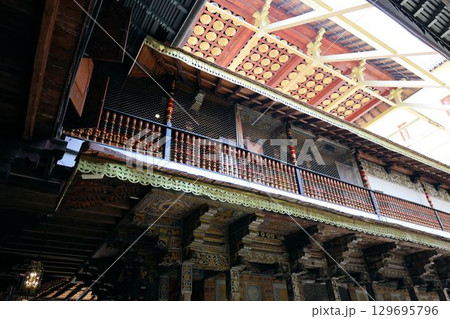 佛歯寺、中庭の景色【スリランカ・キャンディー】 129695796