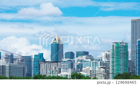躍動するフィリピン - マニラ・マカティより望むBGC 　都市景観（2025年6月） 129698465