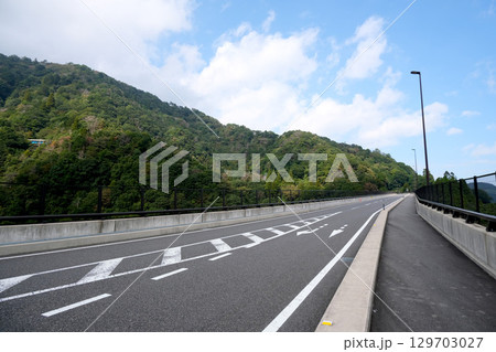 三重県三重郡菰野町_かもしか大橋10_2024年10月 129703027