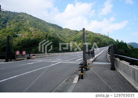 三重県三重郡菰野町_かもしか大橋18_2024年10月 129703035