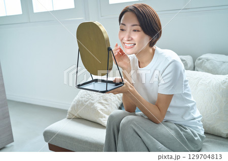 モーニングルーティーン 129704813