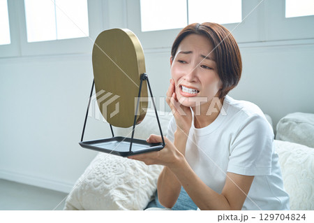 モーニングルーティーン 129704824