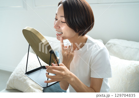 モーニングルーティーン モーニングルーティーン 129704835