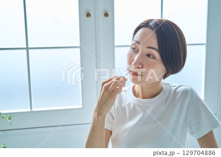 モーニングルーティーン 129704886