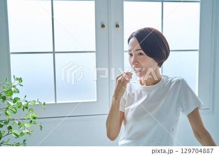 モーニングルーティーン 129704887