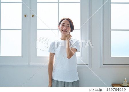 朝 129704929