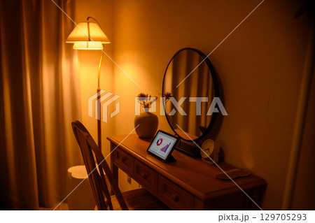 Image photo Image photo 129705293