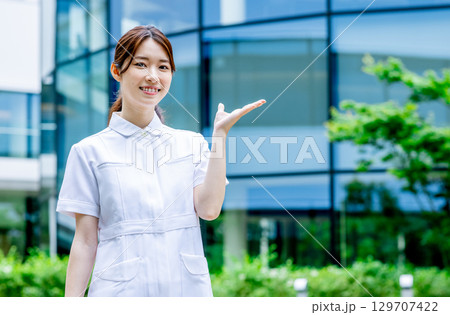 若い看護師イメージ 若い看護師イメージ 129707422