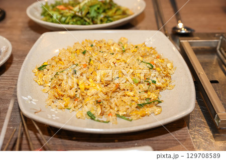 Chinese food. Egg fried rice 129708589