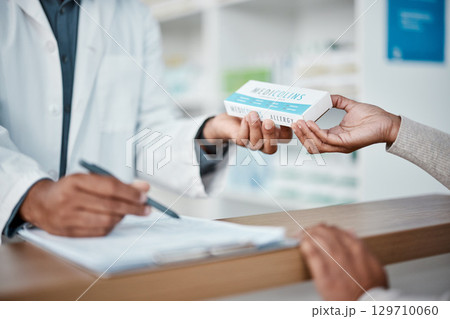 Healthcare, pharmacist hands with pills for woman at counter and medicine or prescription drugs at pharmacy. Health, wellness and medical insurance, man and drug store customer for health care advice Healthcare, pharmacist hands with pills for woman at counter and medicine or prescription drugs at pharmacy. Health, wellness and medical insurance, man and drug store customer for health care advice 129710060