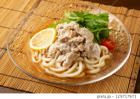 柑橘スープの冷しゃぶうどん 129717671